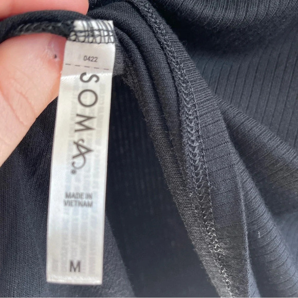 Soma Cool Nights Black Ribbed Tank Top with Rounded Hem Size Medium - Picture 7 of 8